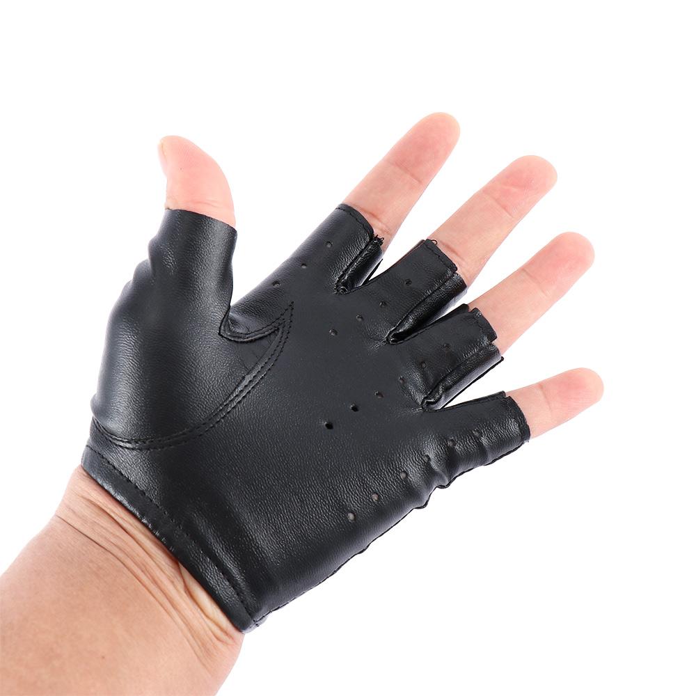 ถุงมือครึ่งนิ้วสำหรับขับรถถุงม - Leather Driving Glove บทวิจารณ์และราคา